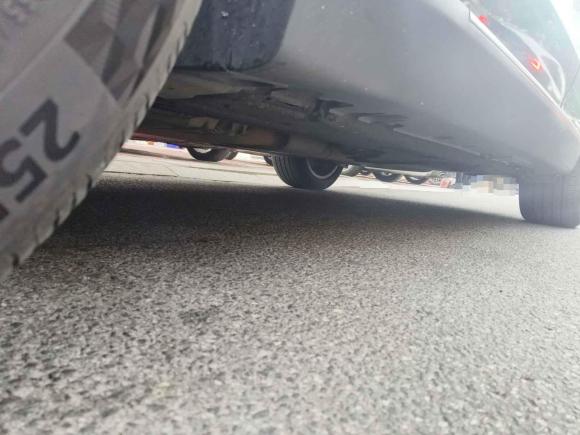 [青岛·鲁B] 二手宝马宝马X52017款 xDrive28i