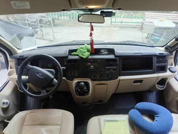 [上海·沪C] 二手福特新世代全顺2016款 2.4T长轴15座中顶客车