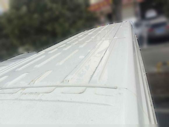 [武汉·鄂A] 二手依维柯依维柯得意2021款 2.5T A40 M1客车5-9座长轴中顶双胎侧拉门