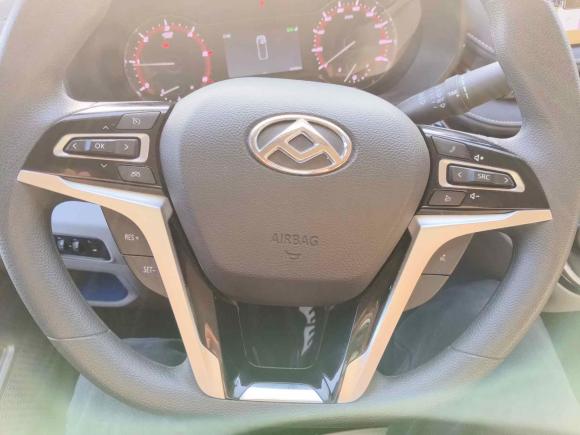 [上海·鲁R] 二手上汽大通MAXUS新途V702023款 2.0T 精英版 手动短轴低顶 5/6座（125Ps）