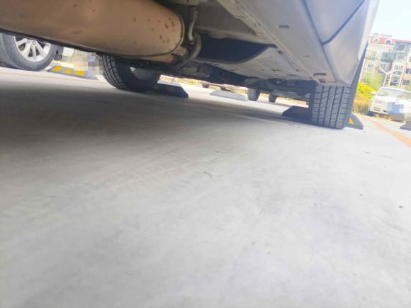 [青岛·鲁U] 二手现代胜达2013款 2.0T 自动四驱尊贵型