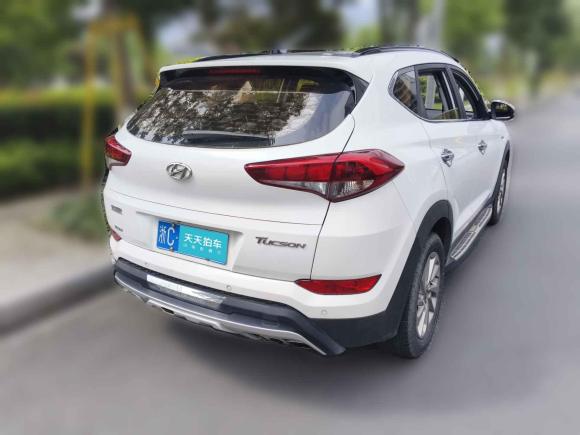 [温州·浙C] 二手现代途胜2015款 1.6T 双离合两驱智能型