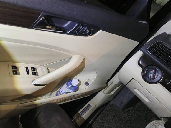 [杭州·浙A] 二手大众帕萨特2013款 1.8TSI DSG御尊版