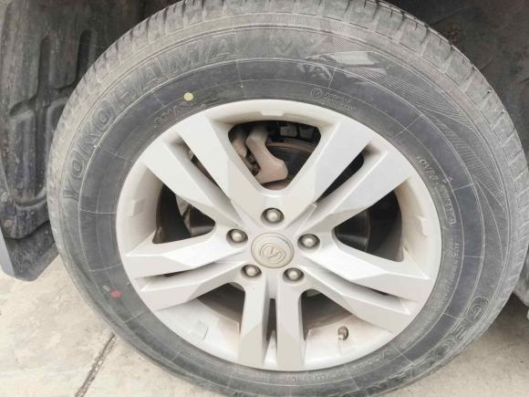 [上海·赣B] 二手长安长安CS752016款 1.5T 手动锋尚型