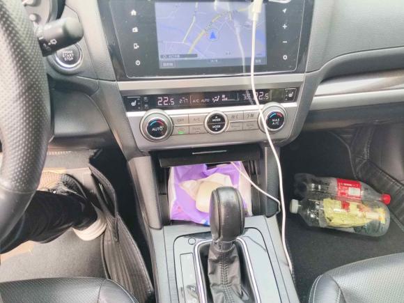 [南通·苏A] 二手斯巴鲁傲虎2015款 2.5i 豪华导航版