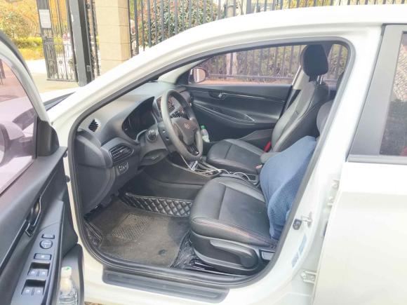 [无锡·苏E] 二手现代悦动2018款 1.6L 自动悦目版GL 国V