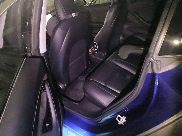 [上海·沪A] 二手特斯拉Model 32019款 长续航后驱版