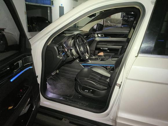 [南昌·赣A] 二手众泰众泰T8002018款 2.0T 自动尊贵智联型 7座