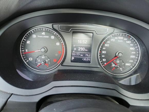 [青岛·鲁B] 二手奥迪奥迪Q32016款 35 TFSI 时尚型