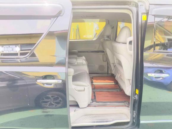 [青岛·鲁U] 二手江汽集团瑞风M62018款 2.0T 尊贵型