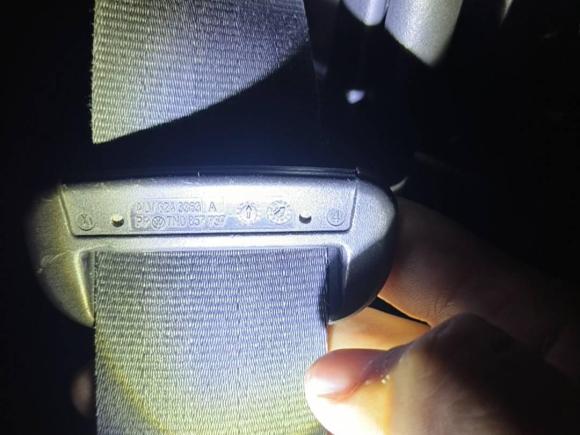 [深圳·粤B] 二手大众夏朗2013款 1.8TSI 标配型