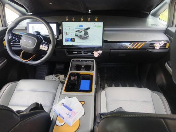 [上海·沪A] 二手埃安AION Y2022款 70 科技版 磷酸铁锂