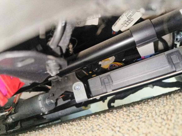 [济南·鲁A] 二手奥迪奥迪Q72010款 3.6 FSI quattro 基本型