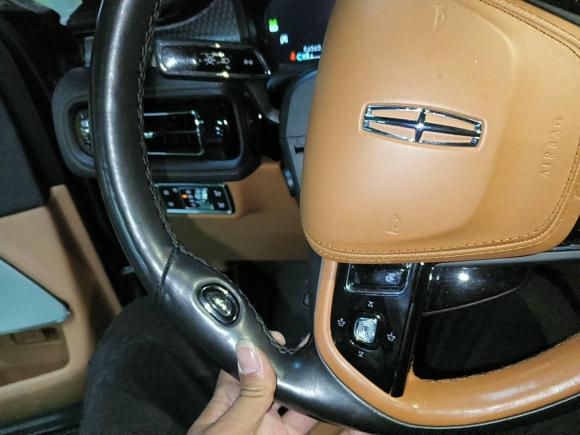 [上海·沪F] 二手林肯飞行家2021款 3.0T V6 四驱总统版