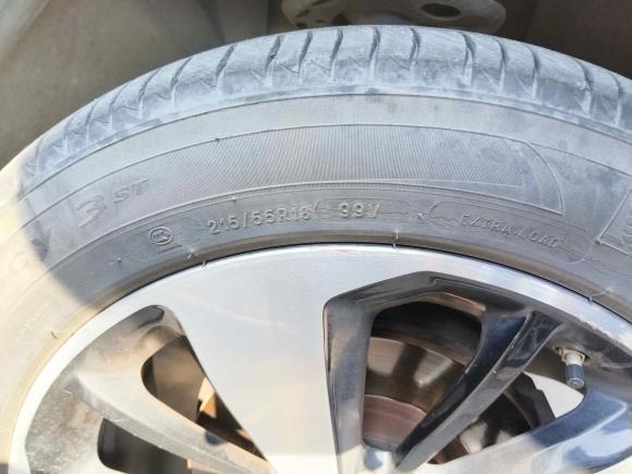 [无锡·苏B] 二手广汽传祺传祺GS42018款 235T 自动两驱豪华智联百万纪念版