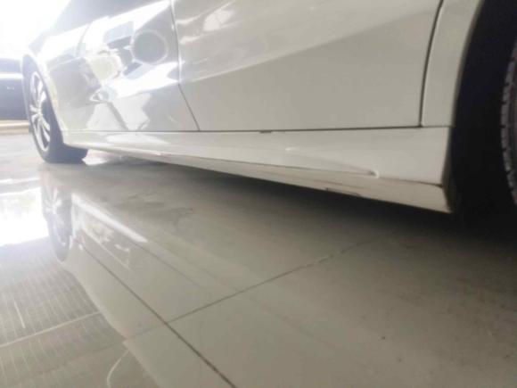 [青岛·鲁U] 二手奔驰奔驰C级2017款 改款 C 200 运动版