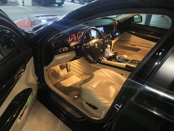 [青岛·鲁B] 二手宝马宝马7系2009款 740Li领先型