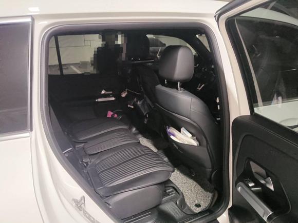 [青岛·鲁B] 二手奔驰奔驰GLB2023款 GLB 220 时尚型