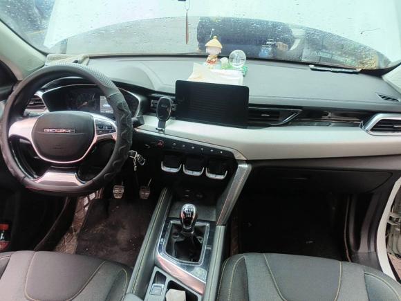 [上海·苏C] 二手北京汽车北京X32019款 1.5T 手动荣耀版