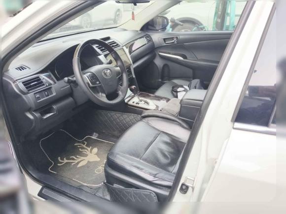 [青岛·鲁B] 二手丰田凯美瑞2015款 2.0G 领先版