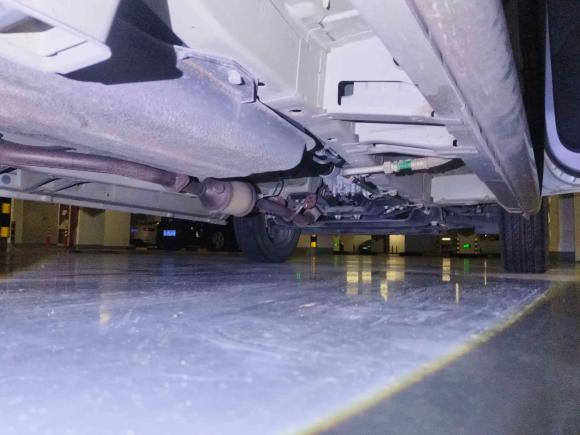 [深圳·粤B] 二手长安凯程欧诺S2021款 1.5L欧诺S智享版双蒸空调客车JL473QG