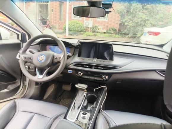 [上海·沪A] 二手别克微蓝62024款 430km 舒享版