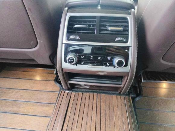 [上海·苏F] 二手宝马宝马7系2019款 改款 730Li 豪华套装