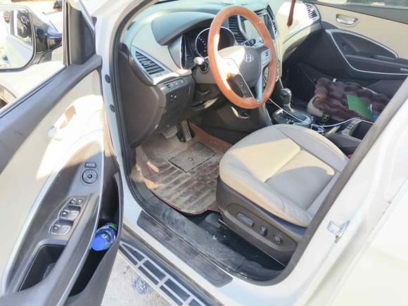 [济南·鲁A] 二手现代胜达2013款 2.4L 自动两驱智能型