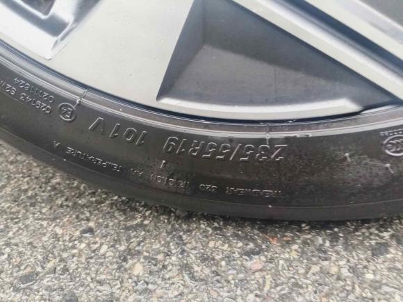 [上海·沪A] 二手埃安AION V2021款 Plus 70 智享科技版 磷酸铁锂