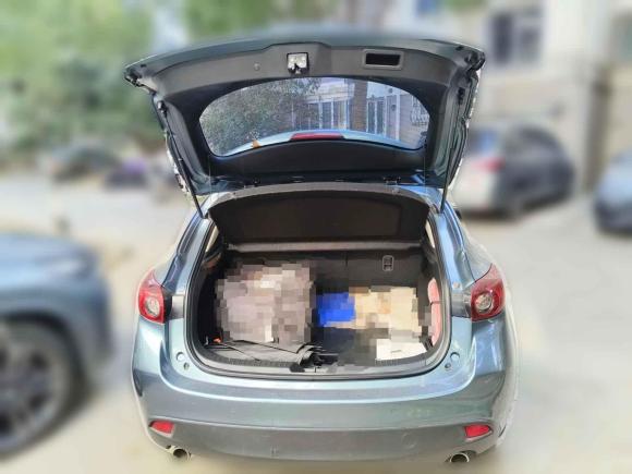 [上海·沪B] 二手马自达马自达3 昂克赛拉2016款 两厢 2.0L 自动旗舰型