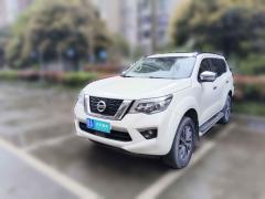 [成都·黑A] 日产途达2020款 2.5L XV 4WD 自动四驱旗舰版