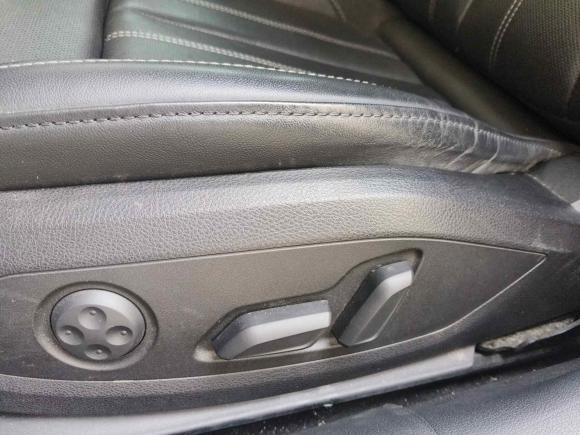 [青岛·鲁B] 二手奥迪奥迪A4L2020款 35 TFSI 时尚动感型