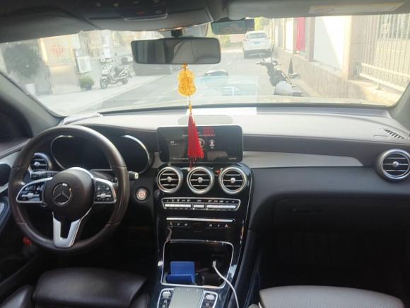 [上海·沪D] 二手奔驰奔驰GLC2022款 改款三 GLC 260 L 4MATIC 动感型