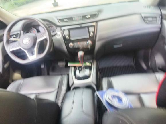 [上海·皖P] 二手日产奇骏2017款 2.0L CVT舒适版 2WD