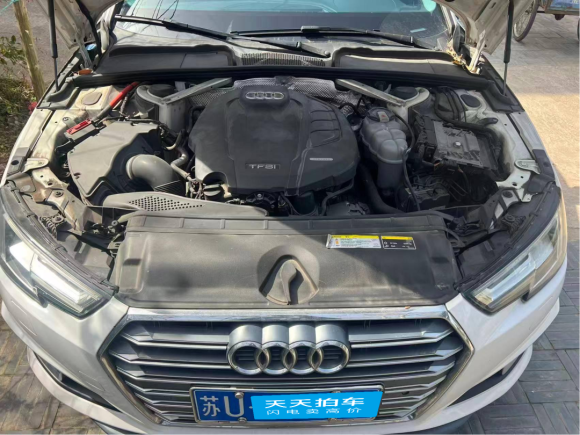 [苏州·苏U] 二手奥迪奥迪A4L2019款 45 TFSI quattro 个性运动版 国VI