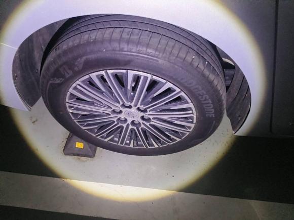 [深圳·粤B] 二手别克别克GL8新能源2024款 陆尊 智享版 7座