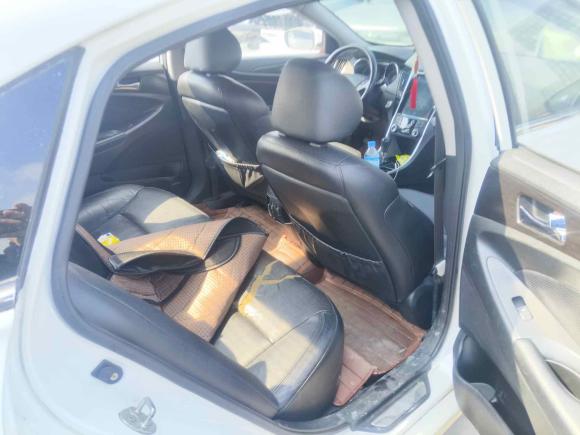 [杭州·赣E] 二手现代索纳塔2013款 2.4L 自动领先版 国IV