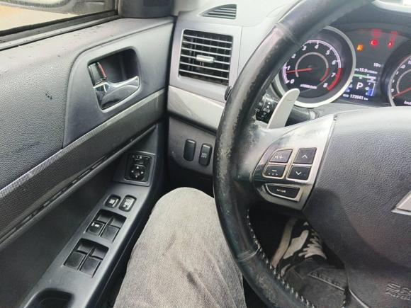 [上海·苏A] 二手三菱翼神2012款 致炫版 2.0L CVT旗舰型