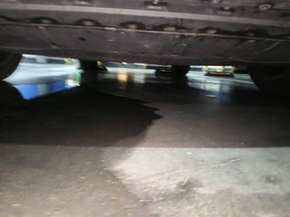 [佛山·粤A] 二手沃尔沃沃尔沃V602014款 改款 T5 智雅版