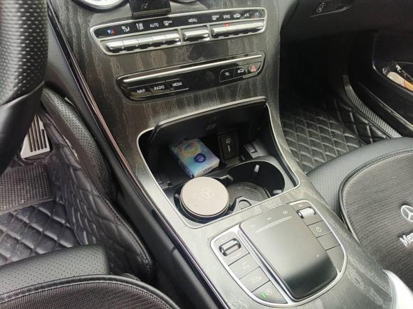 [上海·沪M] 二手奔驰奔驰C级2020款 改款 C 260 L 运动版