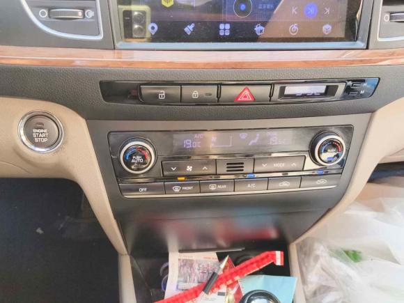 [成都·云A] 二手现代名图2014款 1.8L 自动尊贵型DLX