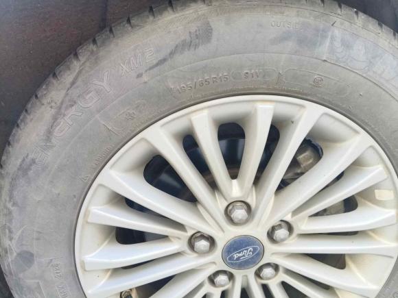 [武汉·鄂A] 二手福特福睿斯2017款 1.5L 自动舒适型