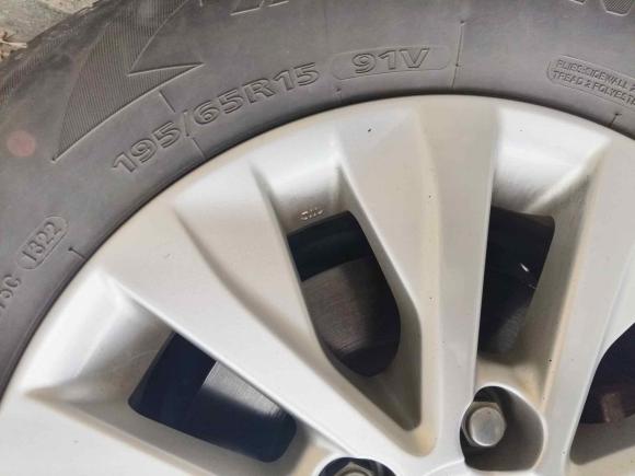 [上海·苏U] 二手丰田卡罗拉2022款 双擎 1.8L E-CVT先锋版