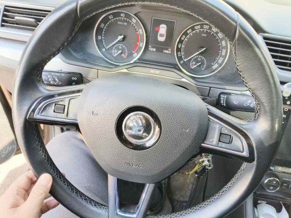 [西安·沪C] 二手斯柯达速派2016款 TSI280 DSG创行版