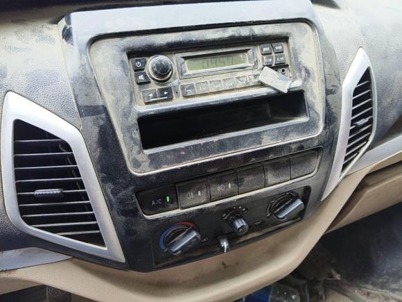 [合肥·皖A] 二手长安跨越跨越王X52021款 1.6L汽油标准版双排双后轮栏板3050mm货箱DAM16KR