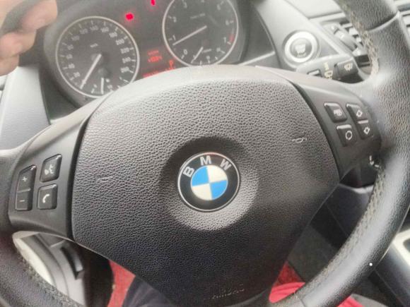 [温州·浙B] 二手宝马宝马X12013款 sDrive18i 时尚型