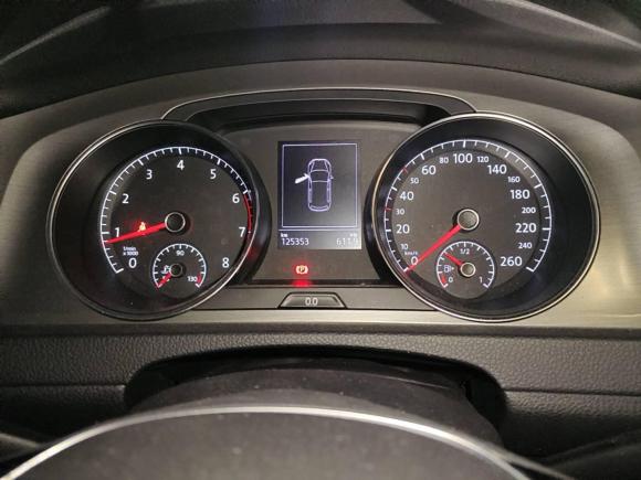 [杭州·浙A] 二手大众高尔夫2016款 230TSI 自动豪华型