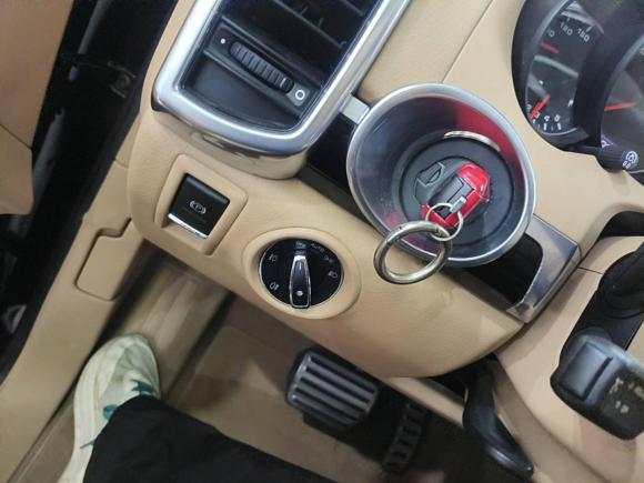 [苏州·苏E] 二手保时捷Cayenne2011款 Cayenne S 4.8L