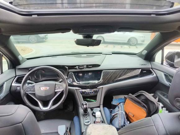[武汉·鄂A] 二手凯迪拉克凯迪拉克XT62021款 2.0T 六座四驱豪华型