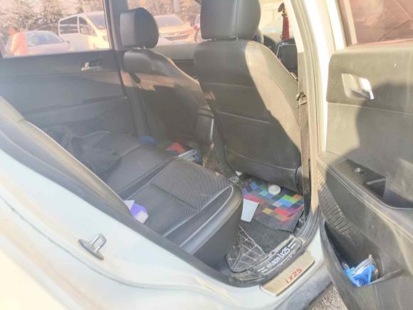 [西安·陕A] 二手现代北京现代ix252015款 1.6L 自动两驱智能型GLS